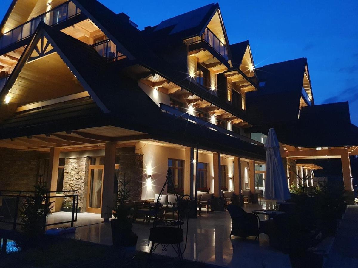 Askana - Basen, Sauny, Jacuzzi เบียลกาตัทร์ชันสกา ภายนอก รูปภาพ