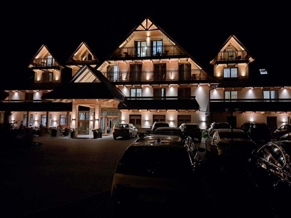 Askana - Basen, Sauny, Jacuzzi เบียลกาตัทร์ชันสกา ภายนอก รูปภาพ